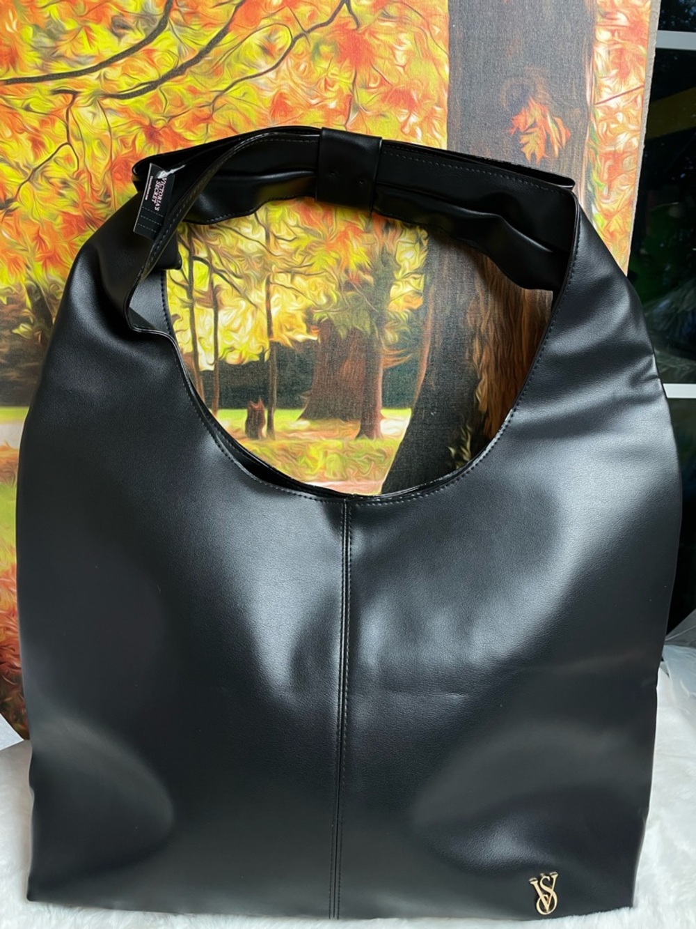 Victoria's Secret Black Leather Shoulder Hobo - Picture 6 of 7